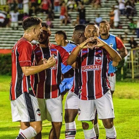 River Pi Faz Gol Da Sorte Ajudas Da Trave E Goleiro Veja