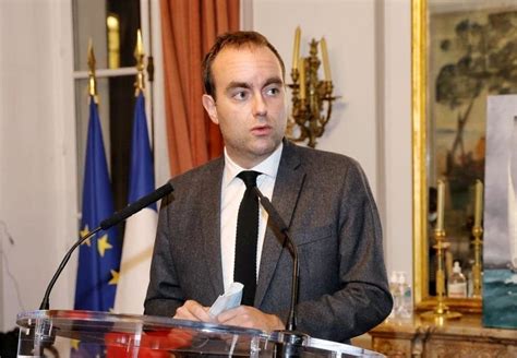 Nouveau gouvernement ce qui attend Sébastien Lecornu ministre des Armées