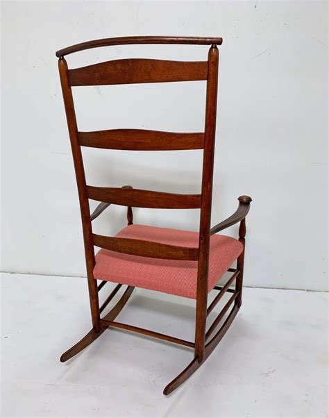 Antique 19th Century Shaker No 7 Rocking Chair With Shawl Bar At 1stdibs