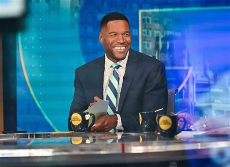 NFL Fans React To Michael Strahan Lashing Out At Reporter Tuesday The