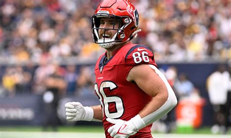 Nfl Dfs Week Te Coach Top Draftkings Fanduel Picks Fantasy Alarm