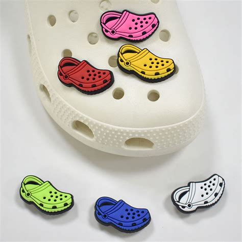 Jibz Para Croc Pins Colorfully Diy Shoes Charm Button Shopee Brasil