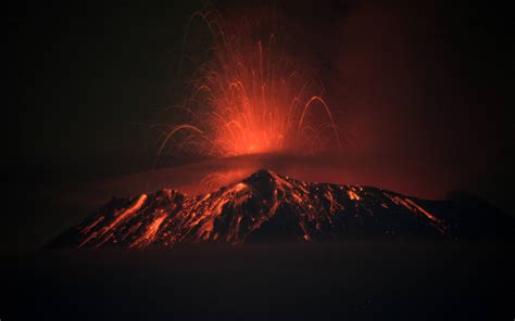 Vulkan Mauna Loa Auf Hawaii Erster Ausbruch Seit Jahren