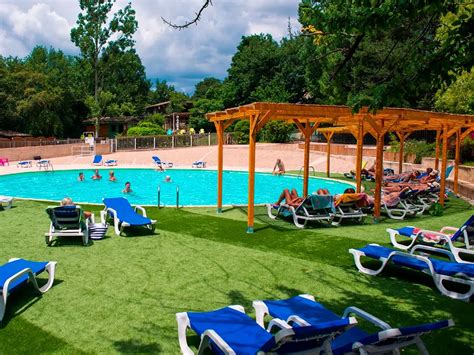 Camping Naturiste En Provence Domaine Les Lauzons