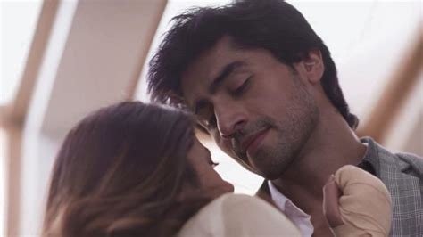 Adiya Jenshad Bepannah Zoya Siddique Jennifer Winget Aditya Hooda