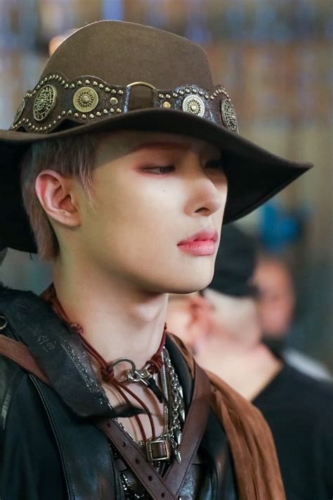 BOUNCY K HOT CHILLI PEPPERS MV Filming Site ATEEZ Photo 45008990