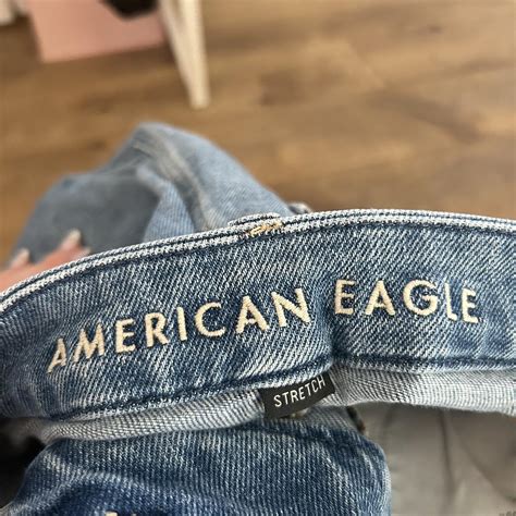 American Eagle Curvy Mom Jean Size 6 Depop