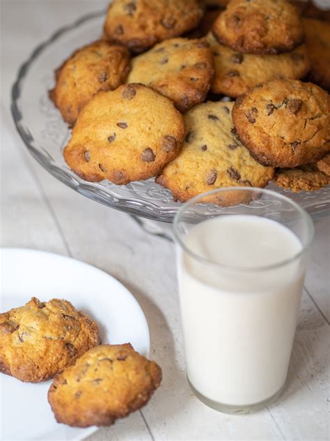 Biscotti Con Gocce Di Cioccolato Ricetta Da Fare In Casa Nel