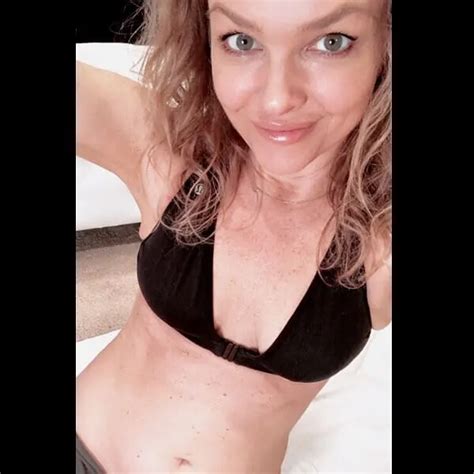 50 Dina Meyer Sexy And Hot Bikini Pictures Woophy
