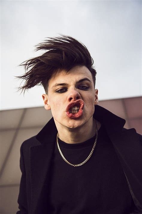 Yungblud Photos 141 Of 226 Lastfm