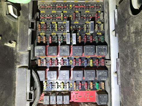 Kenworth T600 Fuse Box For Sale