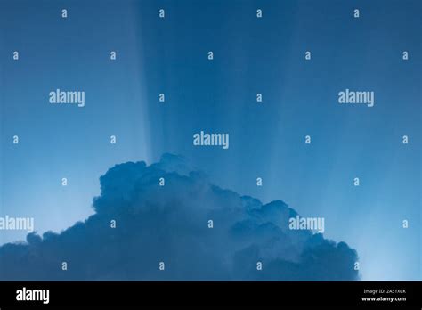 Storm cloud formation of anvil clouds Stock Photo - Alamy