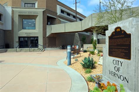 Vernon Los Angeles County California Vernon City Hall And Police
