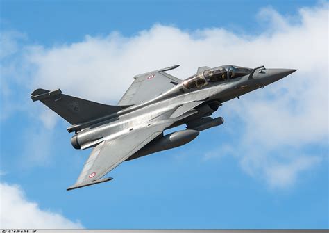 Moyens Et Missions De L Arm E De L Air Rafale The Omnirole Fighter