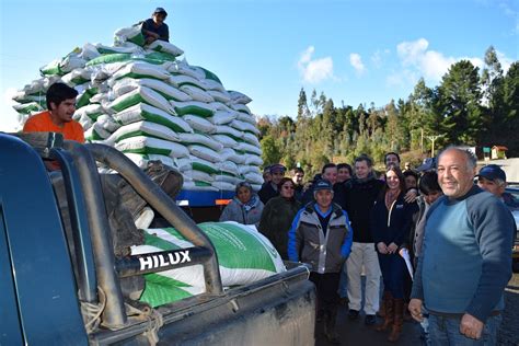 Pequeños agricultores del Prodesal de La Unión recibieron Fondo de