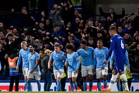El Manchester City le gana 1-0 en su visita al Chelsea y se acerca al