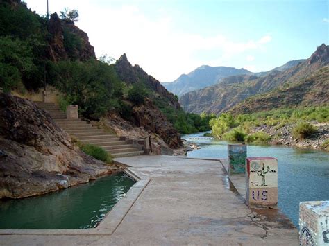 This Little Known Hot Spring Trail In Arizona Is Pure Magic