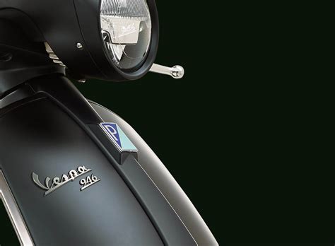 The Customized Vespa 946 Emporio Armani Blog Purentonline