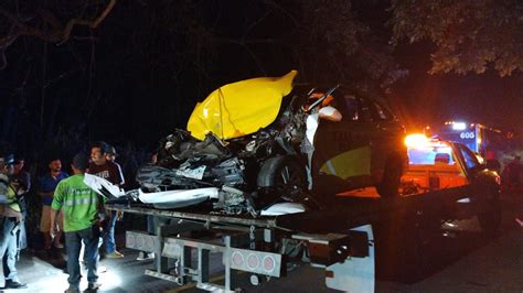 Taxista Vive De Milagro Tras Accidente En La Vive Puerto Vallarta