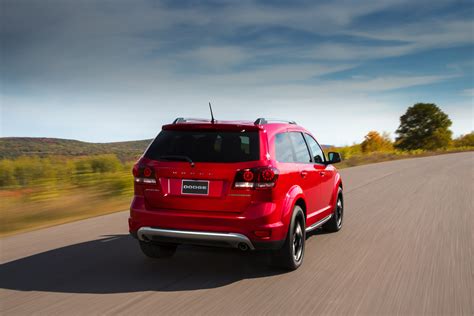 2020 Dodge Journey Crossover Suv Gallery Dodge Canada