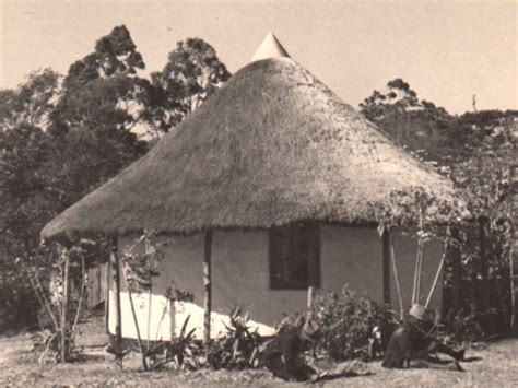 1941 Photo Traditional Rondavel Native Zulu Hut Kwazulu Natal South