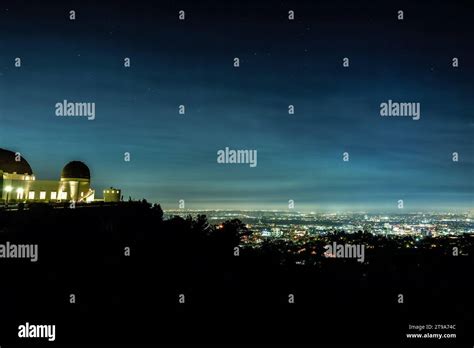 Night View Of The Griffith Observatory On Mount Holywood And Los