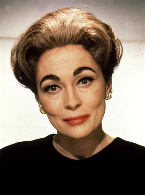 Biopic Theater: Mommie Dearest (1981) – Ticklish Business