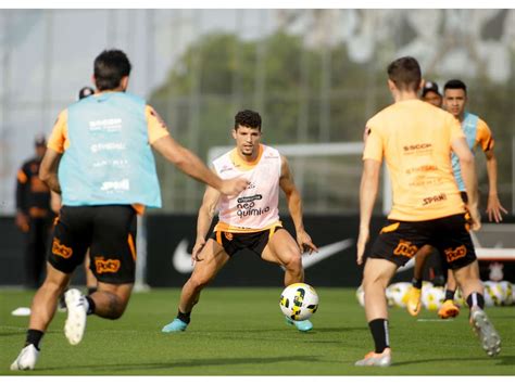 Corinthians Faz Treino T Tico De Olho No Duelo Contra O Red Bull