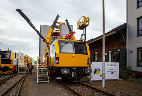 Plasser Theurer Pr Sentierte Auf Der Internationale Ausstellung