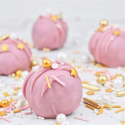Rose Makesomesweets
