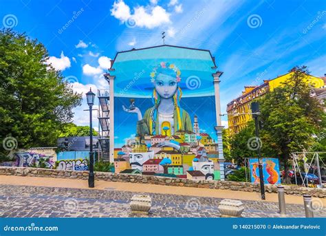 Kiev Old Town 03 Editorial Image Image Of Souvenir 140215070