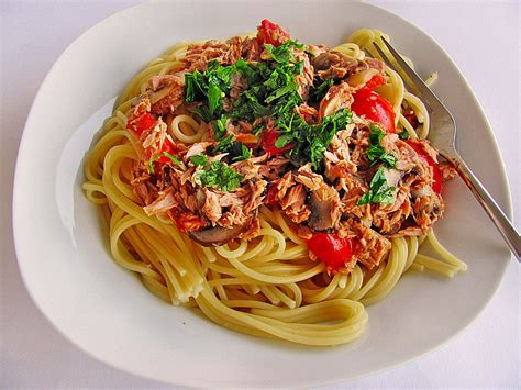 Spaghetti Mit Thunfischsauce Von Pralinchen Chefkoch