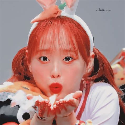 K Pop Chuu Loona Olivia Hye Day Girl Group Disney Princess