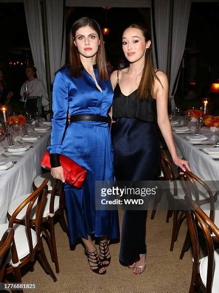 Alexandra Daddario And Alycia Debnam Carey News Photo Getty Images