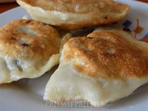 Pierogi Z Kapust I Pieczarkami