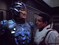 #STARFLEET INTELLIGENCE | #Hirogen Hunter and #Chakotay | #StarTrek ...