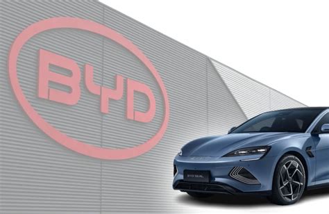 byd opens   dealerships  indonesia