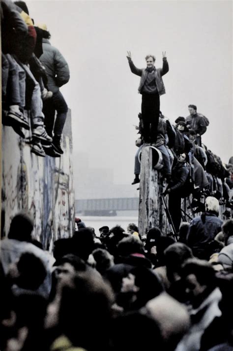 25 Years Later How The Fall Of The Berlin Wall Inspired Global