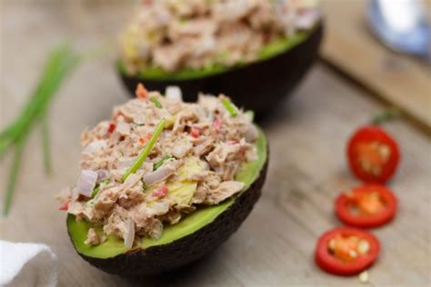 Gevulde Avocado Met Tonijn Lunch Recept SmaakMenutie