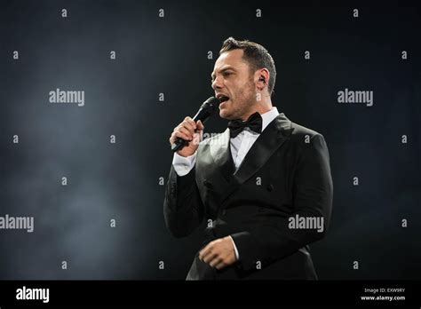 Tiziano Ferro Stadio Milano Immagini E Fotografie Stock Ad Alta