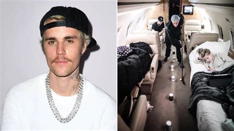 Justin Bieber Touching Selena Gomez Private Part