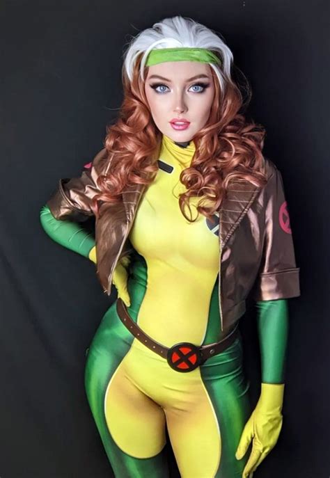 Stunning Kate Gray Cosplays As Rogue