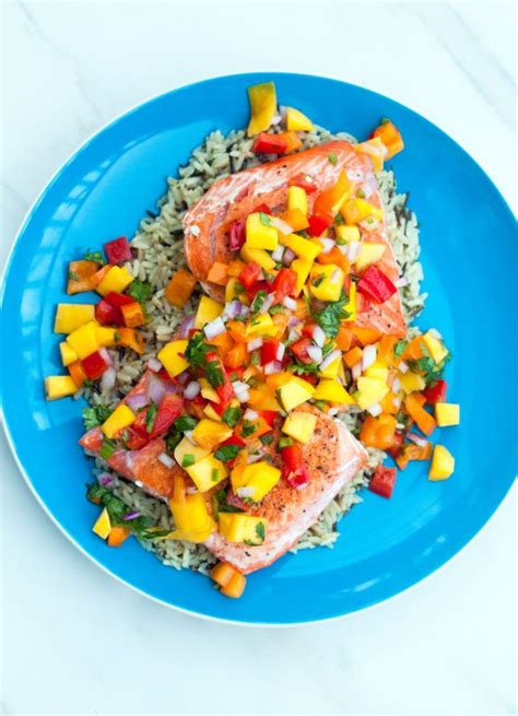 Pan Seared Salmon With Mango Salsa Seared Salmon Mango Salsa Salmon Mango Salsa