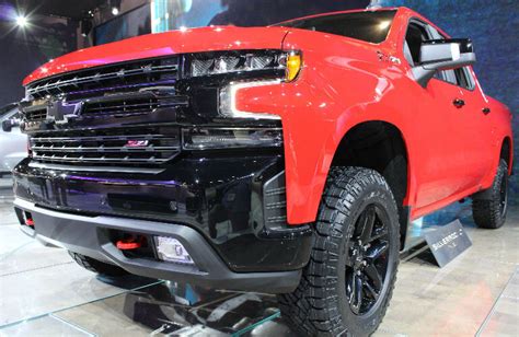 2019 Chevy Silverado Trail Boss Specs and Features - Craig Dunn Chevy Buick GMC Ltd