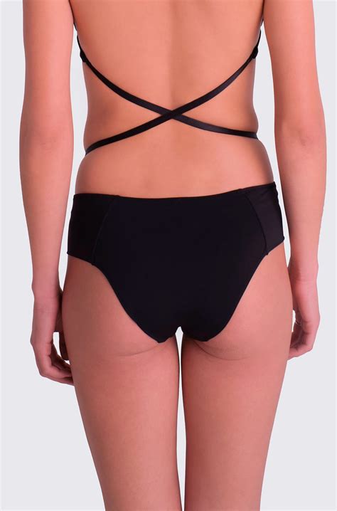 Calcinha Biquini Lateral Larga Microfibra Comfy Preto