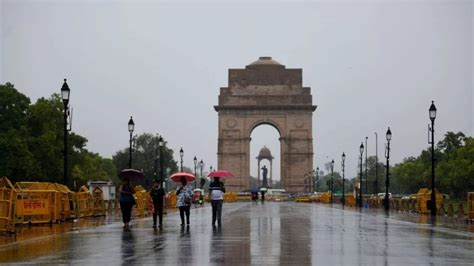 Weather Update Today उत्तर भारत में फिर लौटी सर्दी पश्चिमी विक्षोभ का दिख रहा असर आज इन