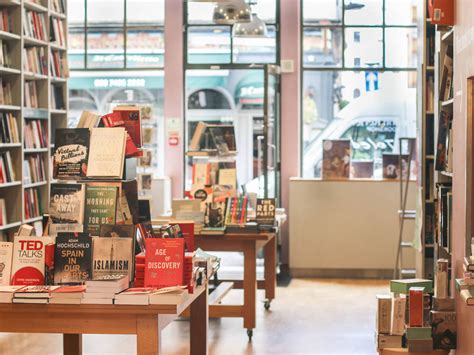 28 Brilliant Bookshops In London