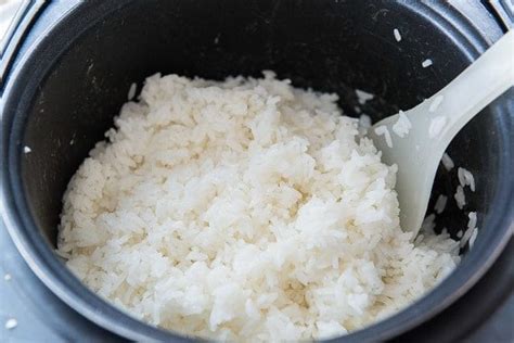 How to Make Sushi Rice in a Rice Cooker – Fifteen Spatulas