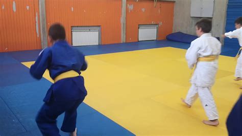 Judo Padovi U Kretanju Priprema Za Polaganje U Eni Kih Judo Pojaseva