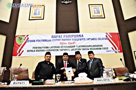 Bupati Tapsel Sampaikan Nota Pengantar Lkpj Pada Sidang Paripurna